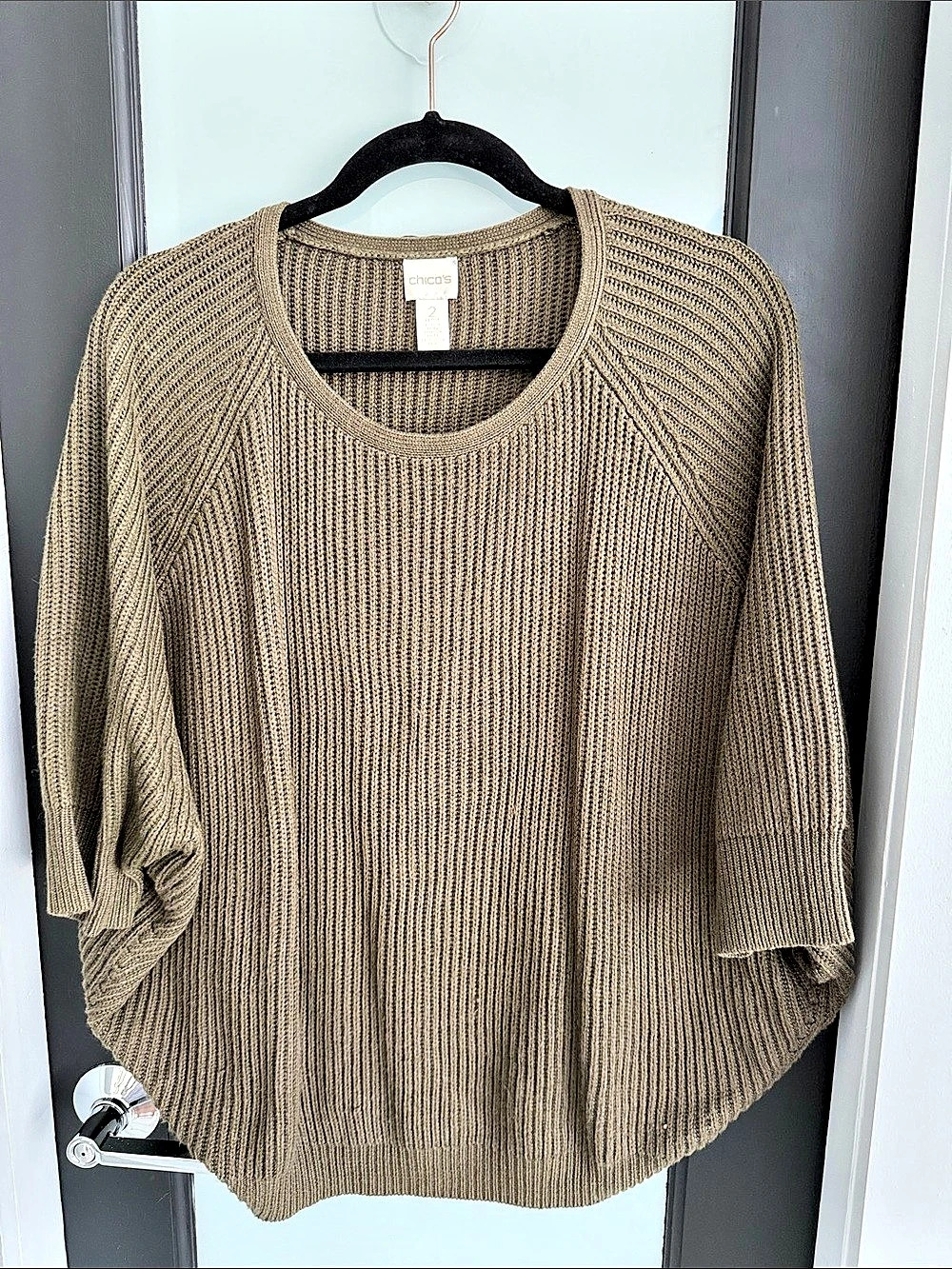 Chicas Ribbed Crew Neck Sweater Size 2 in Green